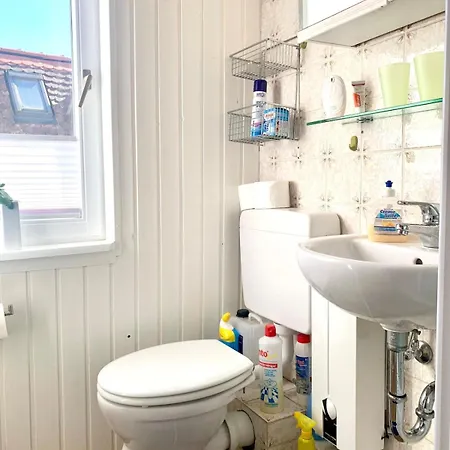 2-zimmer-wohnung Nur 20 Minuten Bis Frankfurt Zentrum アパート