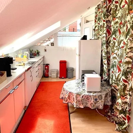 2-zimmer-wohnung Nur 20 Minuten Bis Frankfurt Zentrum アパート